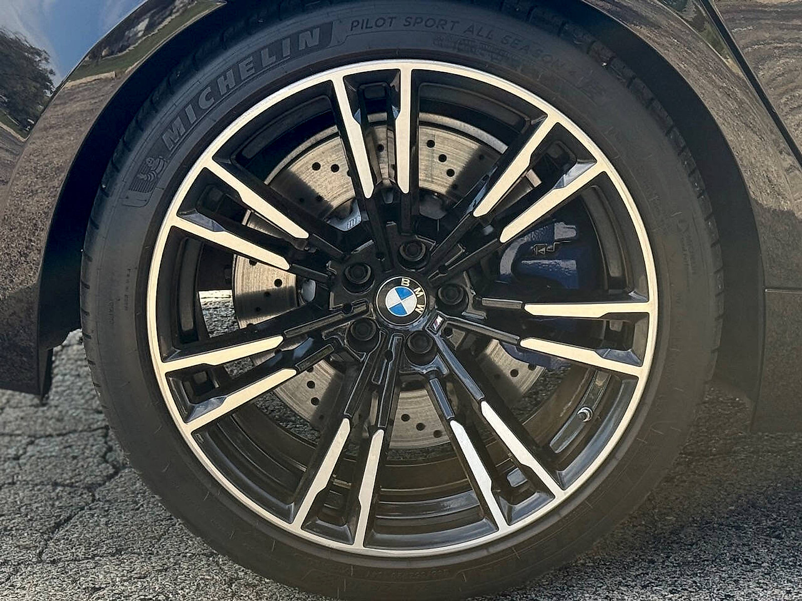Used 2019 BMW M5 w/ Executive Package image 13