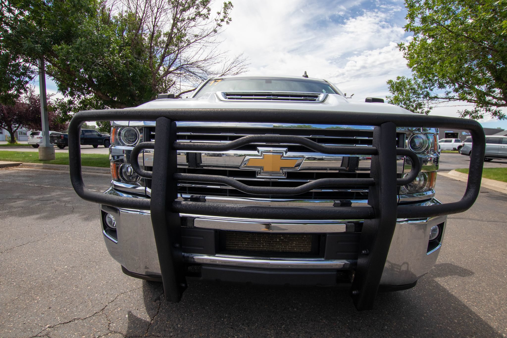 Used 2017 Chevrolet Silverado 2500 LT w/ LT Fleet Convenience Package AWD/4WD image 4