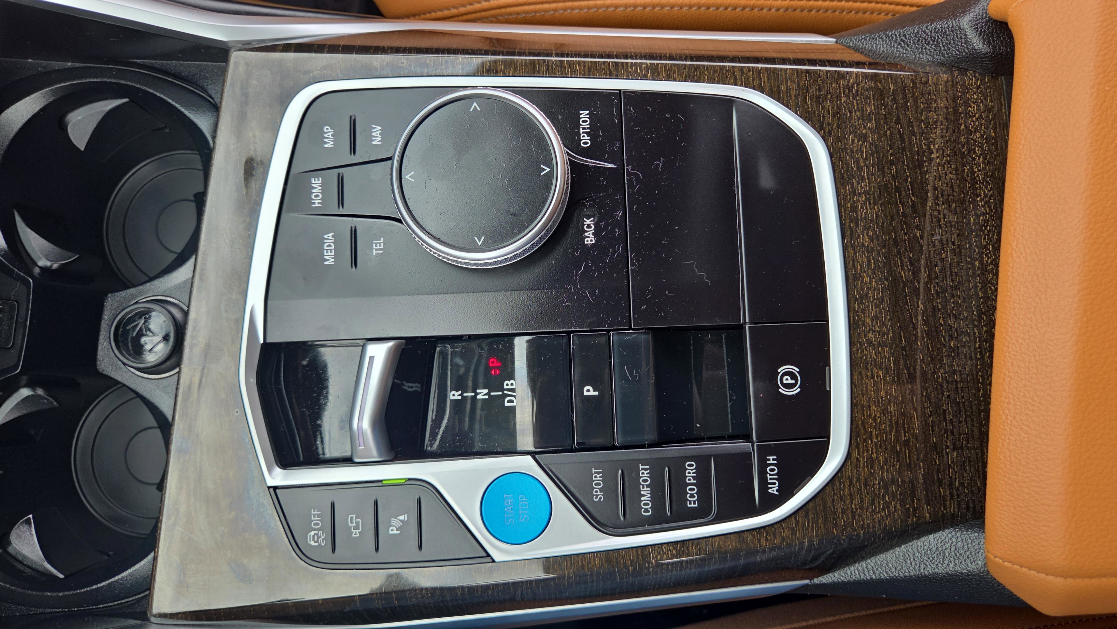 Used 2023 BMW i4 eDrive35 w/ Premium Package image 41