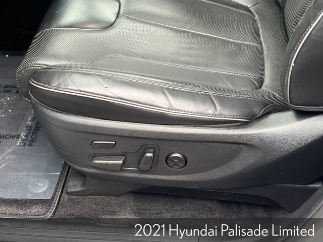 Used 2021 Hyundai Palisade Limited w/ Winter Package image 29