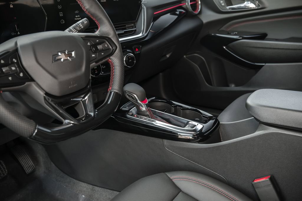 New 2026 Chevrolet Trax RS w/ Driver Confidence Package FWD image 30