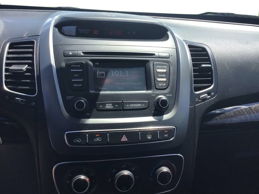 Used 2014 Kia Sorento LX AWD/4WD image 12