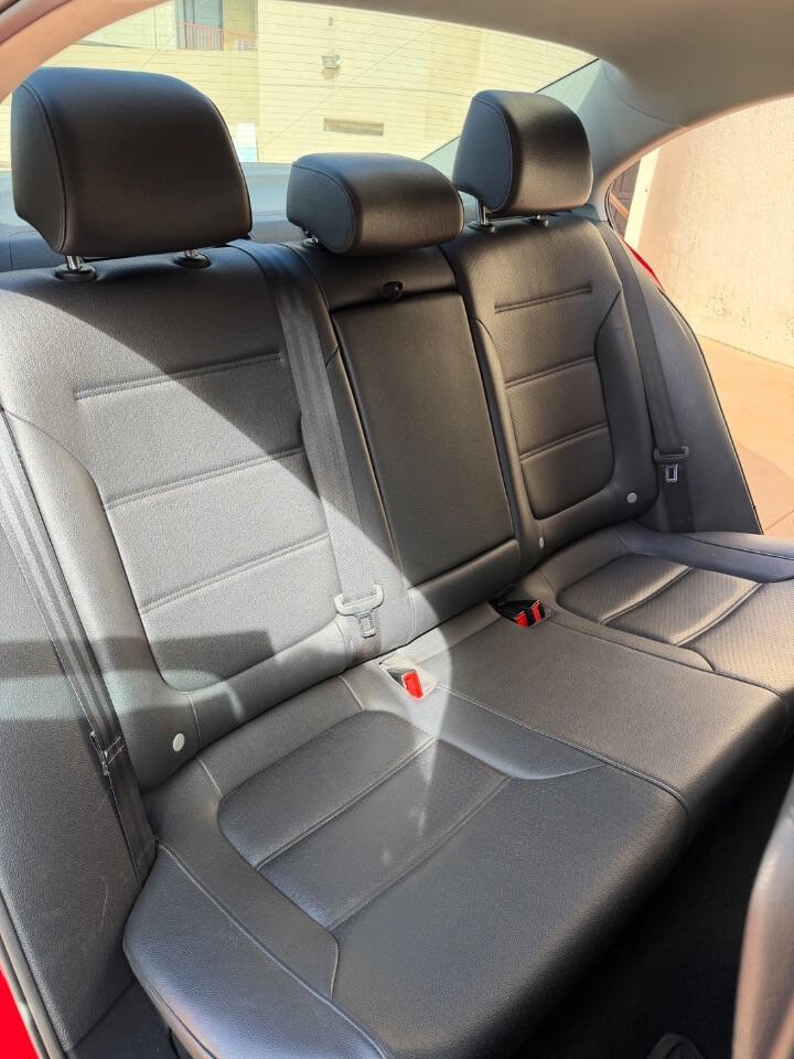 Used 2014 Volkswagen Jetta SE image 18