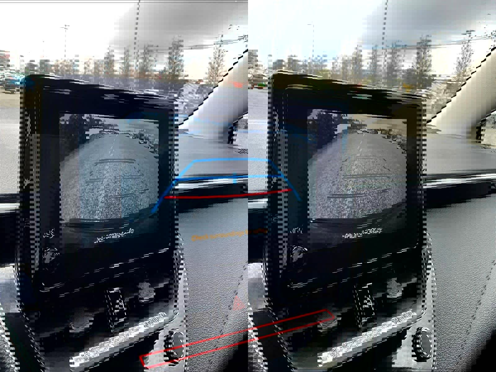 Used 2025 Toyota Corolla LE image 19