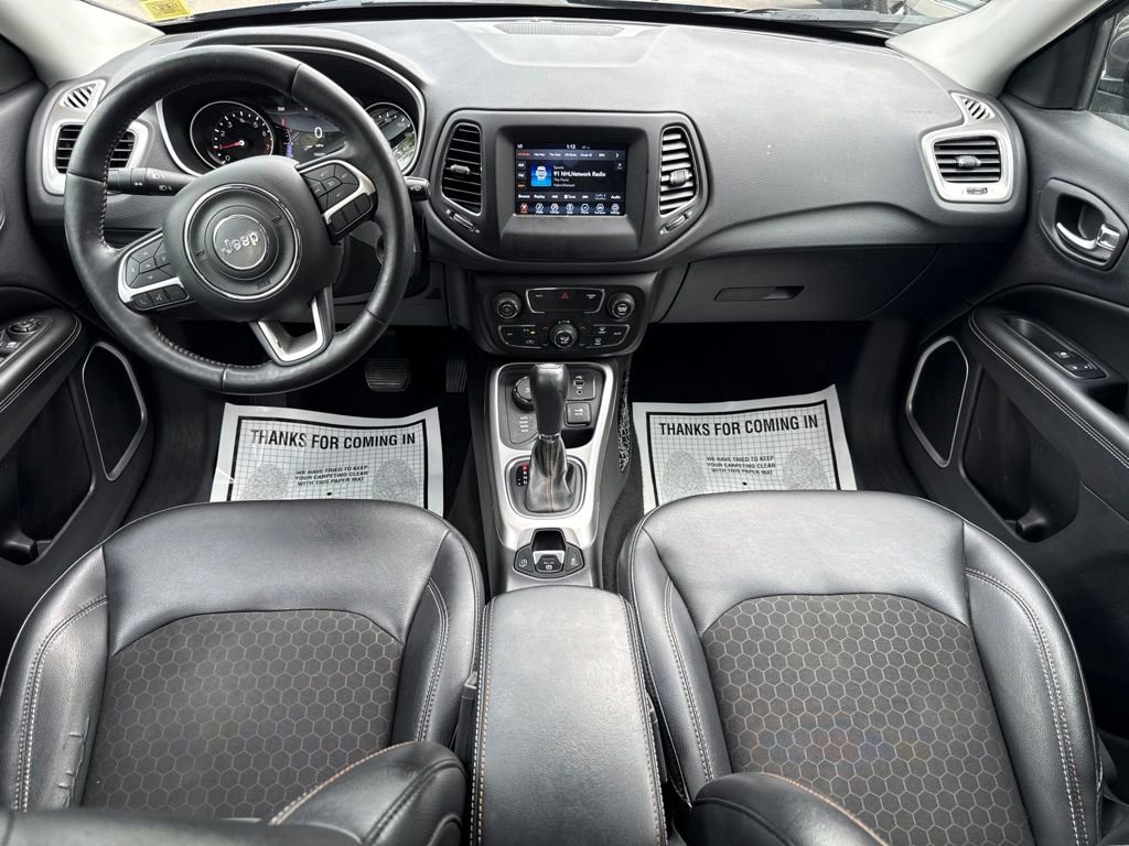 Used 2018 Jeep Compass Latitude w/ Popular Equipment Group AWD/4WD image 18
