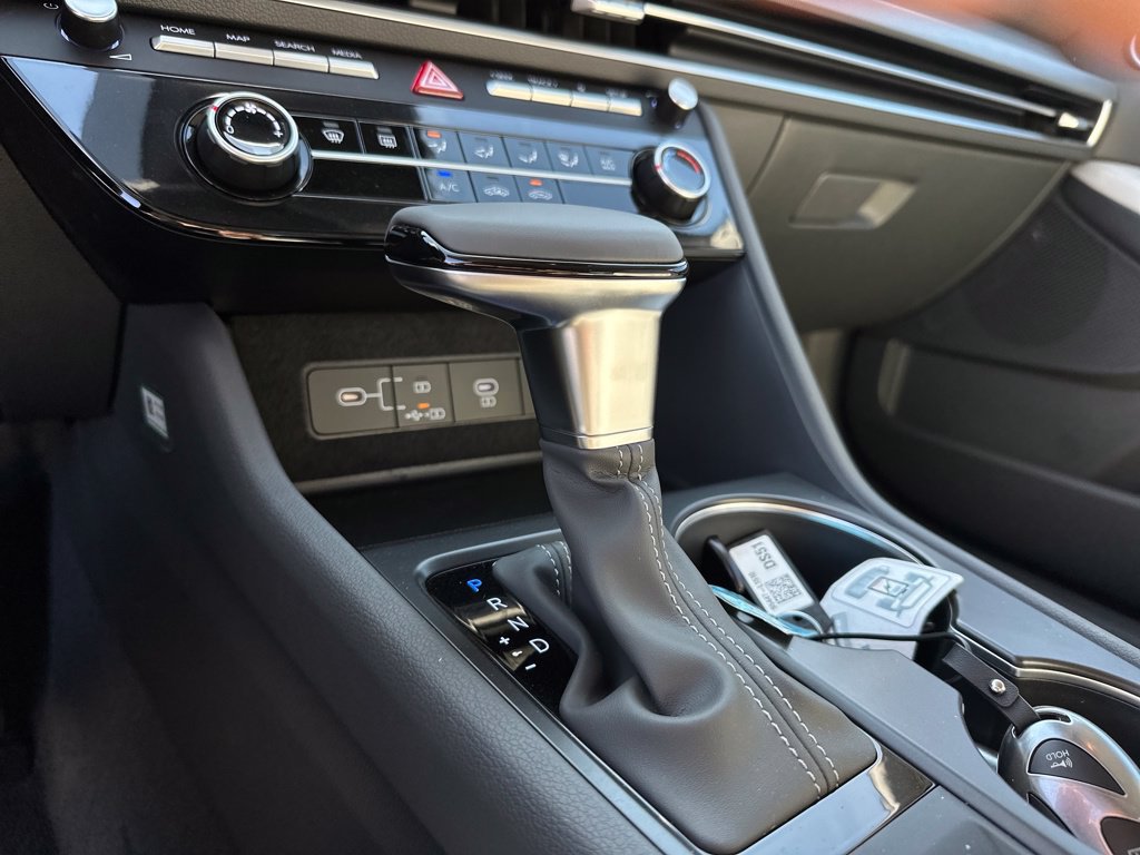 Used 2026 Hyundai Sonata SE FWD image 23