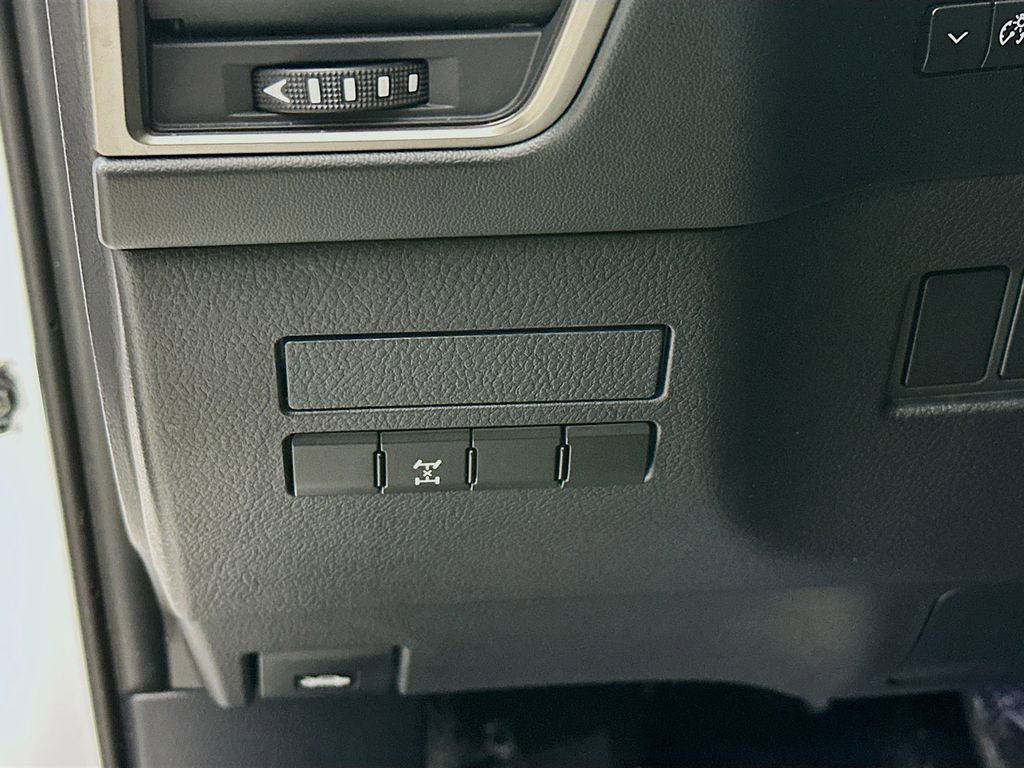 Used 2016 Lexus NX 200t AWD image 15