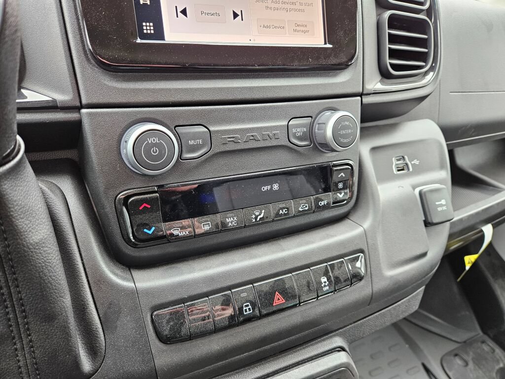 Used 2025 RAM ProMaster 3500 w/ Convenience Group FWD image 23