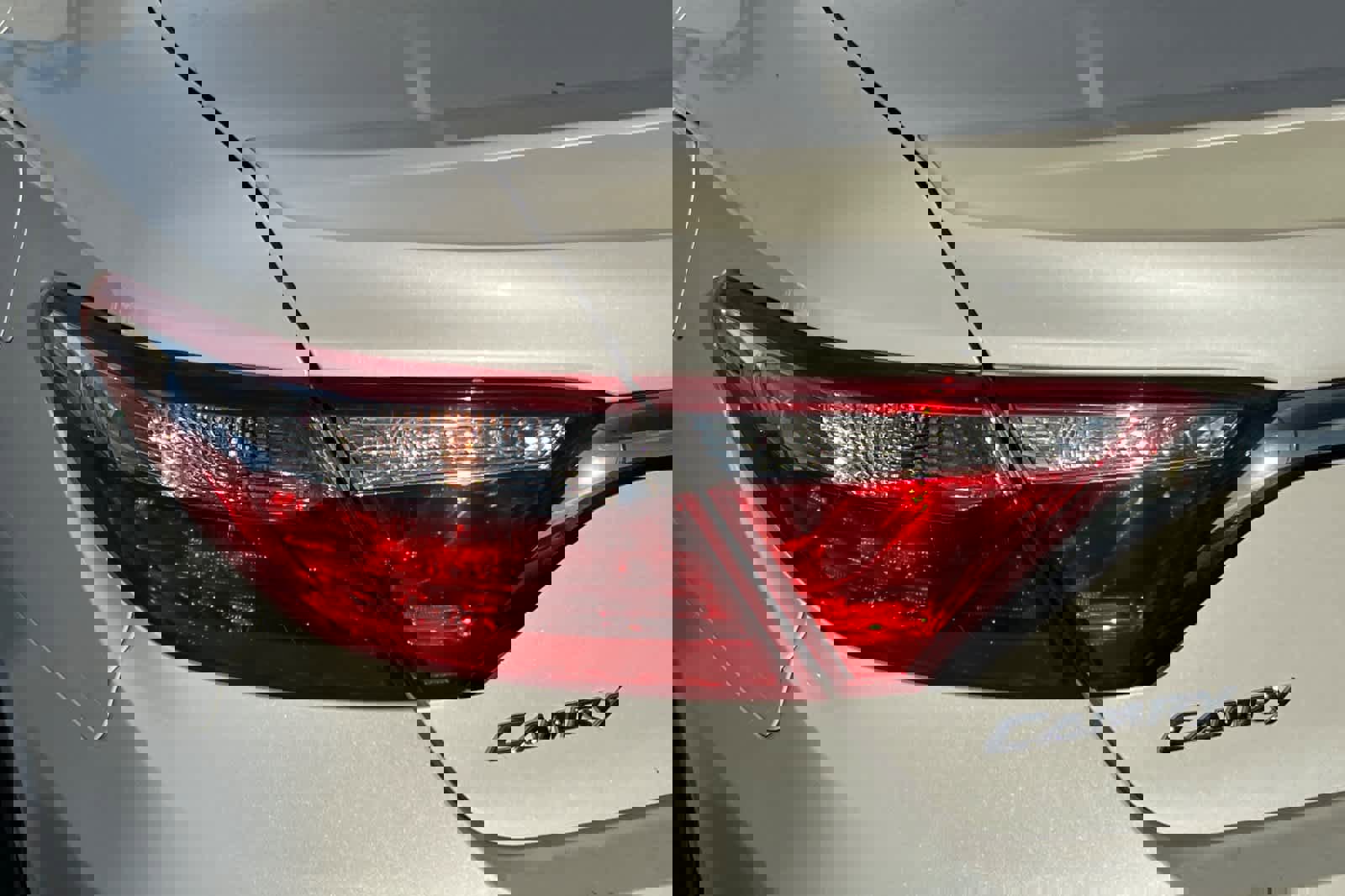 Certified 2016 Toyota Camry SE image 20