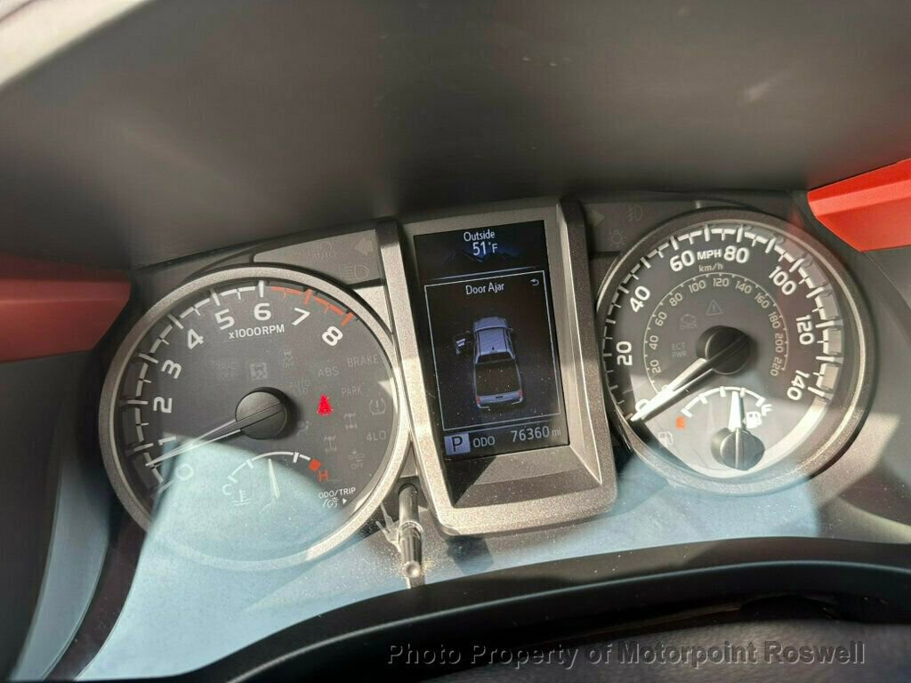 Used 2019 Toyota Tacoma TRD Off-Road image 13