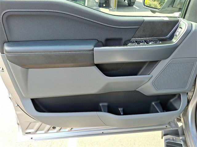 Used 2024 Ford F150 XLT w/ Mobile Office Package image 9