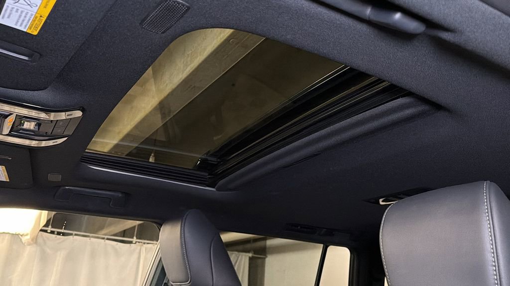 Certified 2024 Lexus GX 550 w/ Accessory Package (Z1) image 6