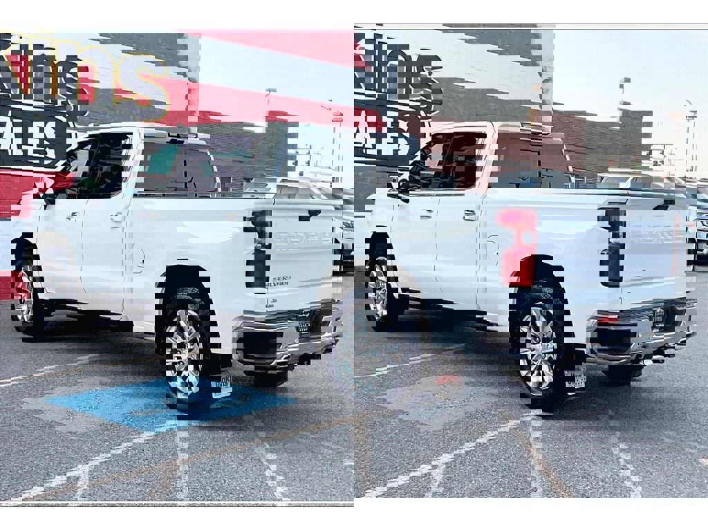 Used 2021 Chevrolet Silverado 1500 LTZ w/ LTZ Premium Package image 13