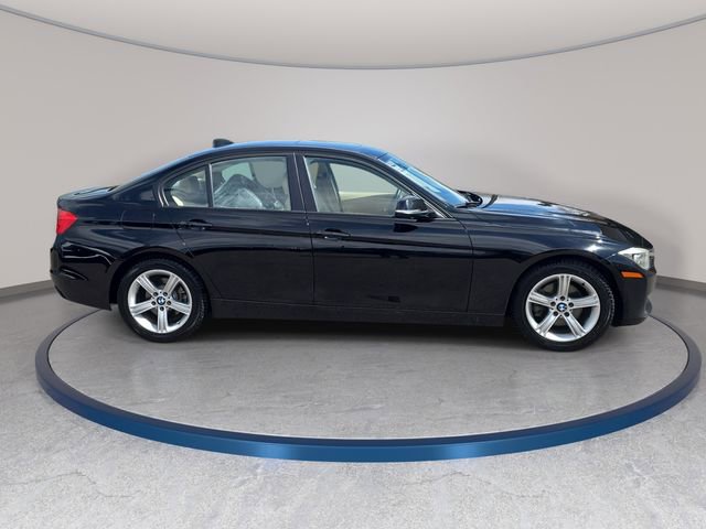Used 2015 BMW 320i xDrive Sedan AWD/4WD image 5