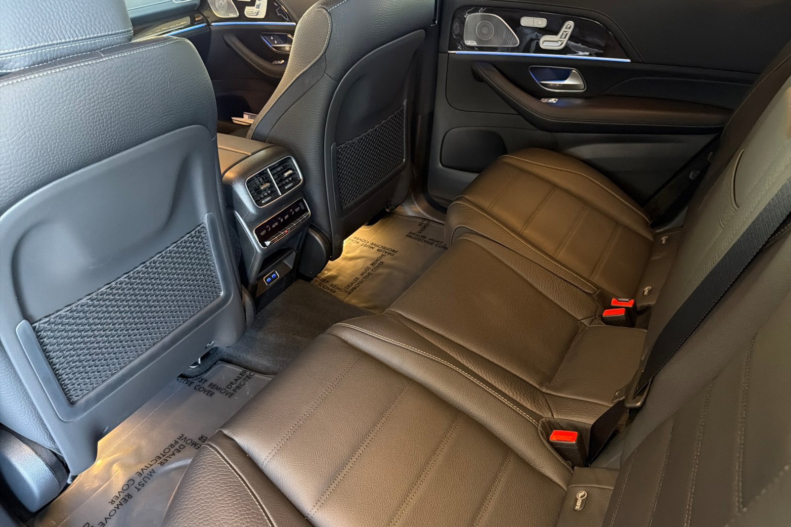 New 2025 Mercedes-Benz GLS 580 4MATIC image 11