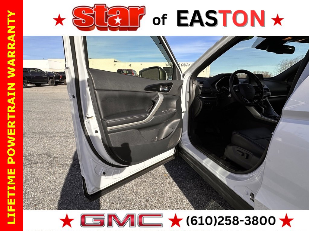 Used 2023 Mitsubishi Eclipse Cross SEL image 16