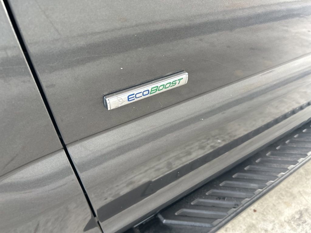 Used 2016 Ford F150 XLT w/ Equipment Group 302A Luxury image 17