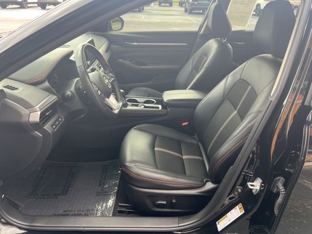 Used 2023 Nissan Altima 2.5 SR image 7