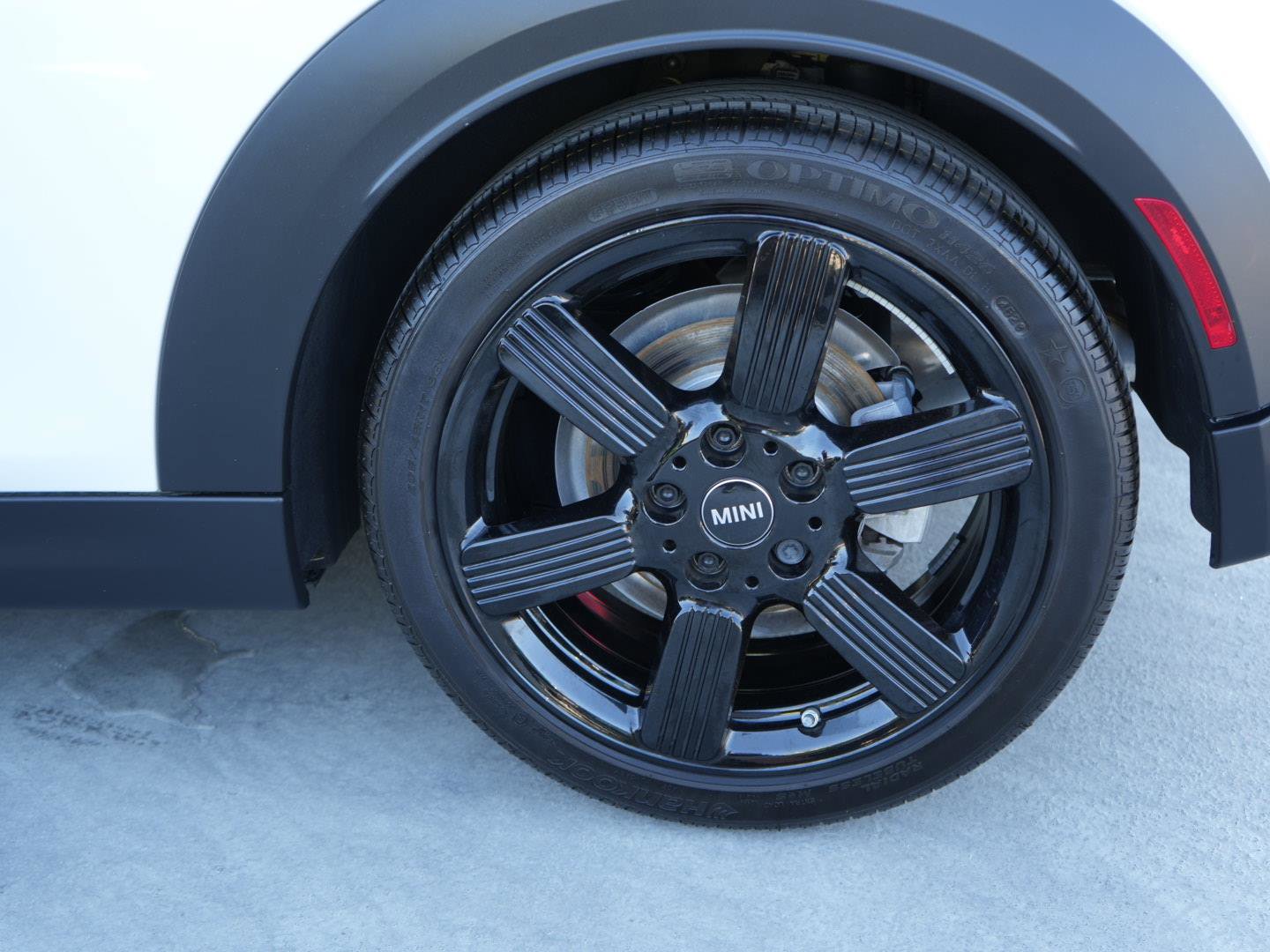 Certified 2024 MINI Cooper S image 6