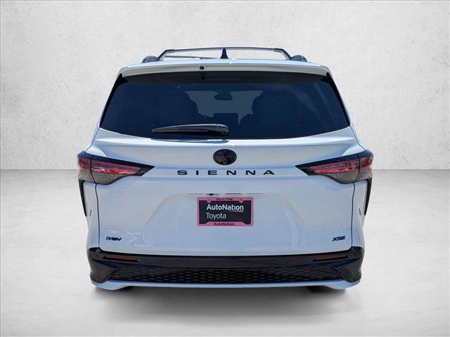 New 2026 Toyota Sienna XSE FWD image 8