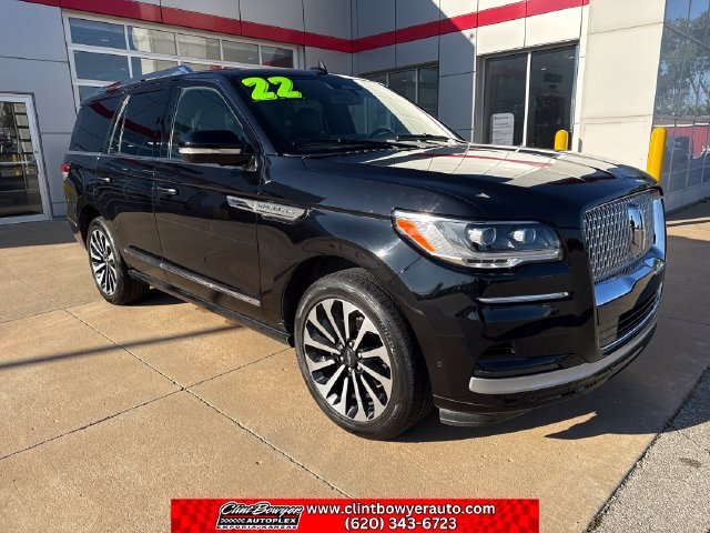 Used 2022 Lincoln Navigator Reserve AWD/4WD image 8
