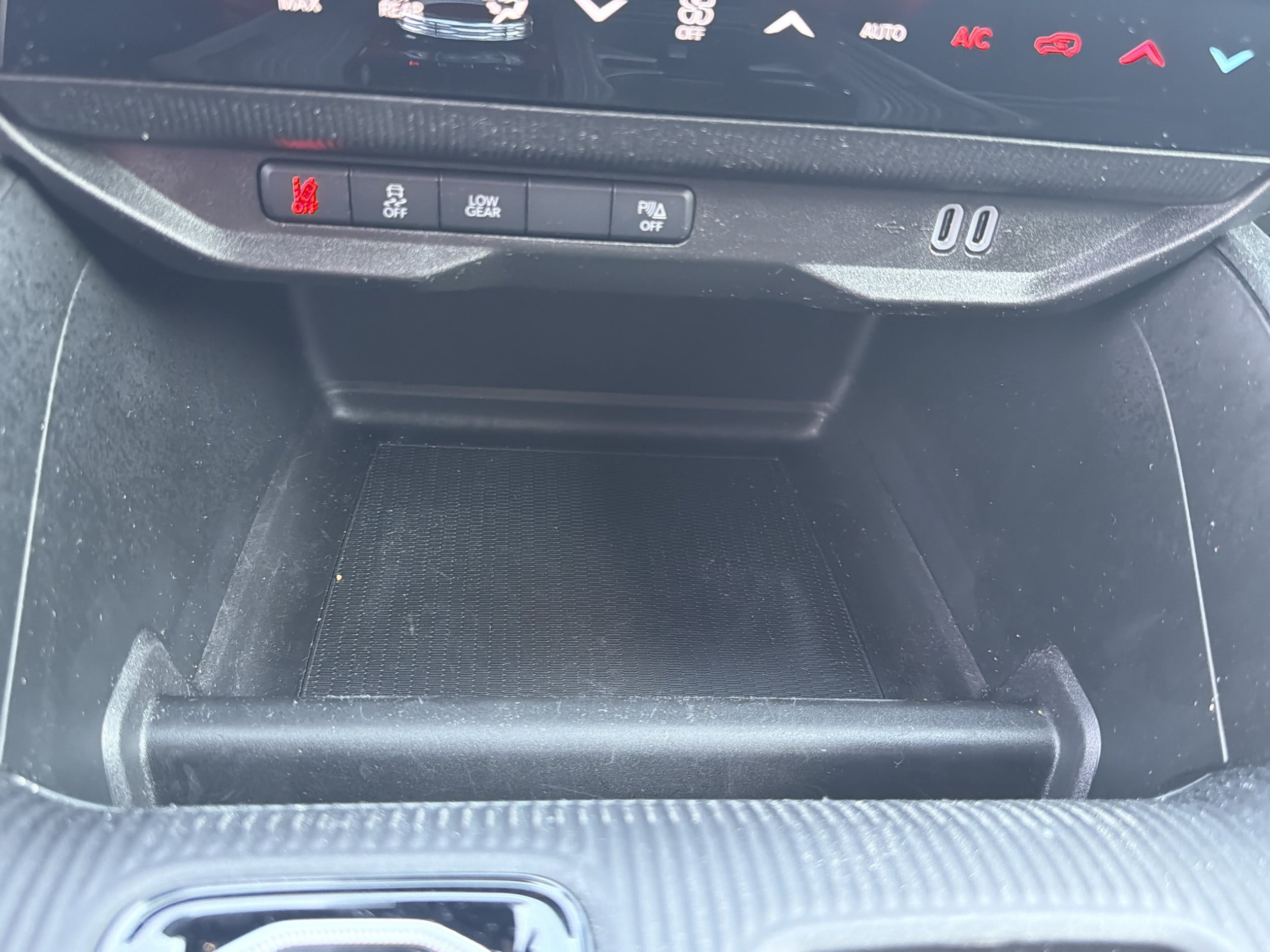 Used 2026 Jeep Cherokee Overland AWD/4WD image 11