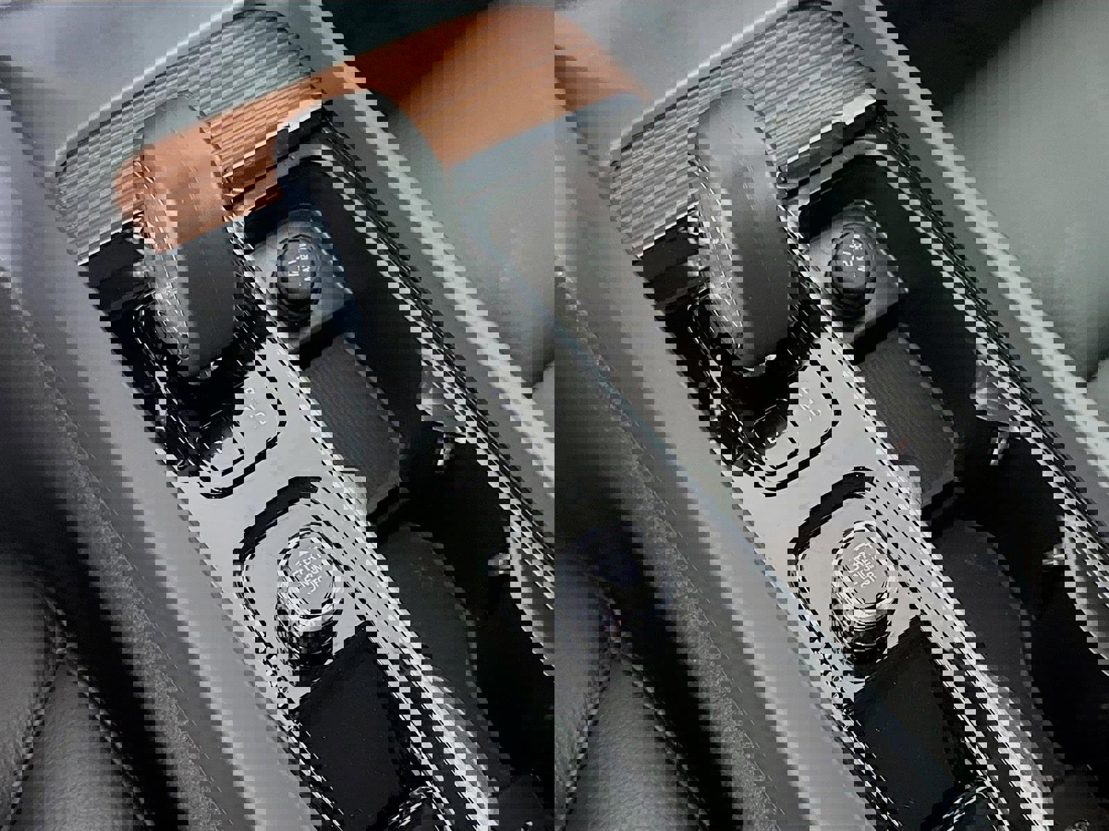 Used 2025 Volvo S60 B5 Plus image 20