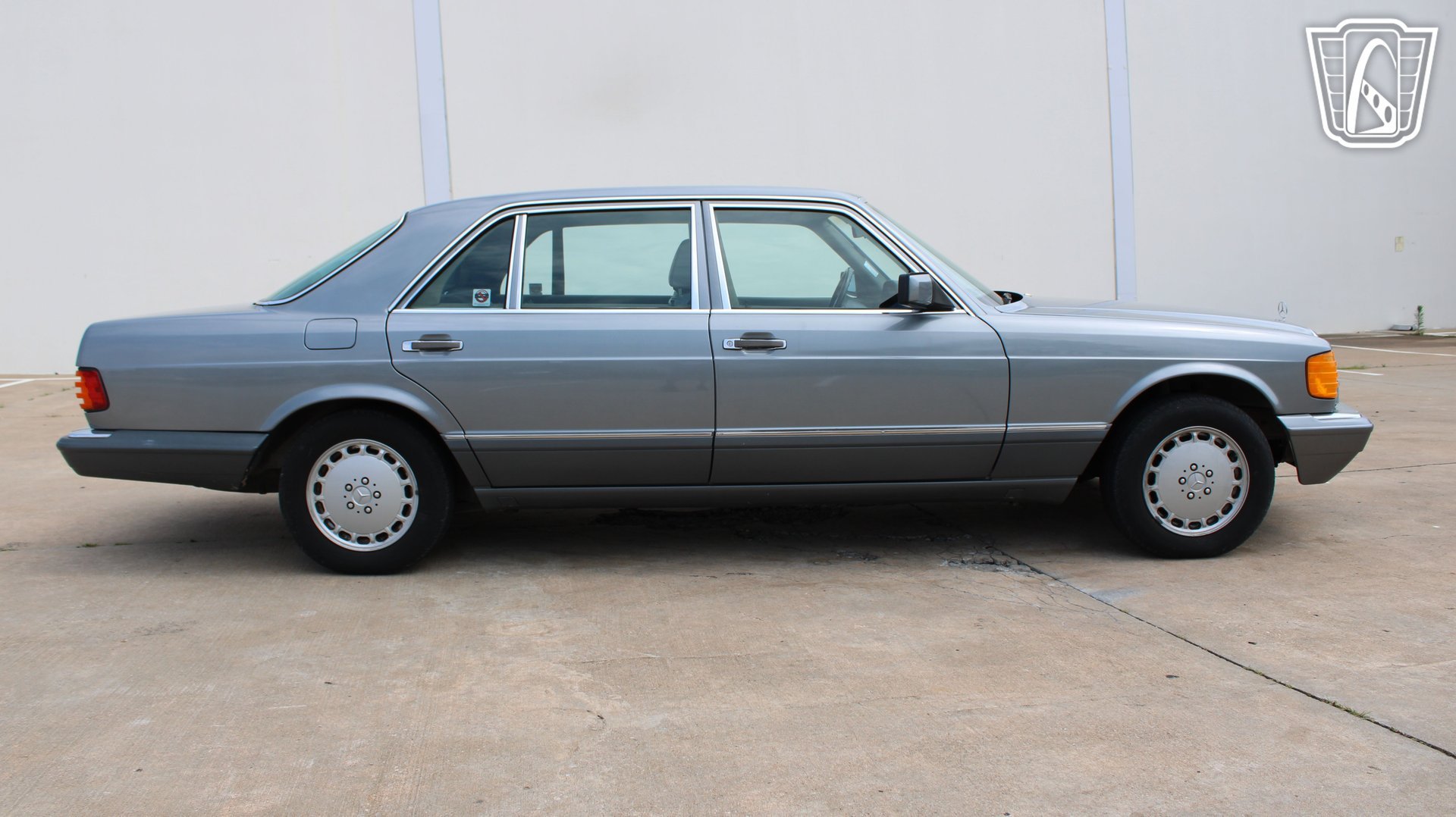 Used 1989 Mercedes-Benz 420 SEL image 30