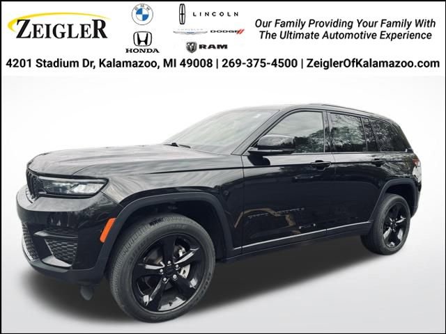 Used 2022 Jeep Grand Cherokee Altitude