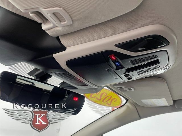 Used 2025 Subaru Outback Onyx Edition XT image 18