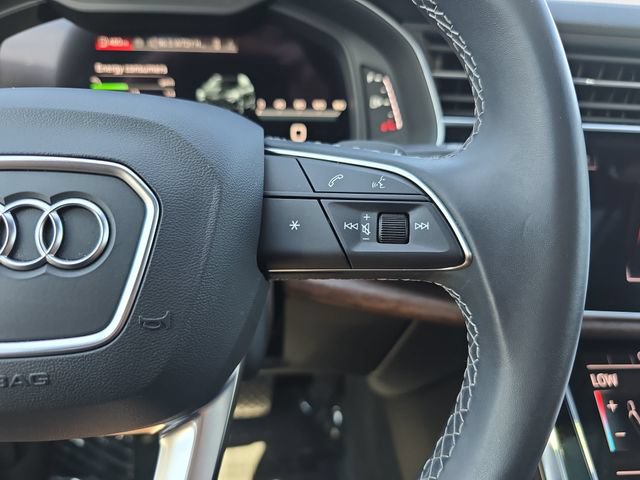 Certified 2026 Audi Q7 3.0T Premium w/ Convenience Plus Package AWD/4WD image 19