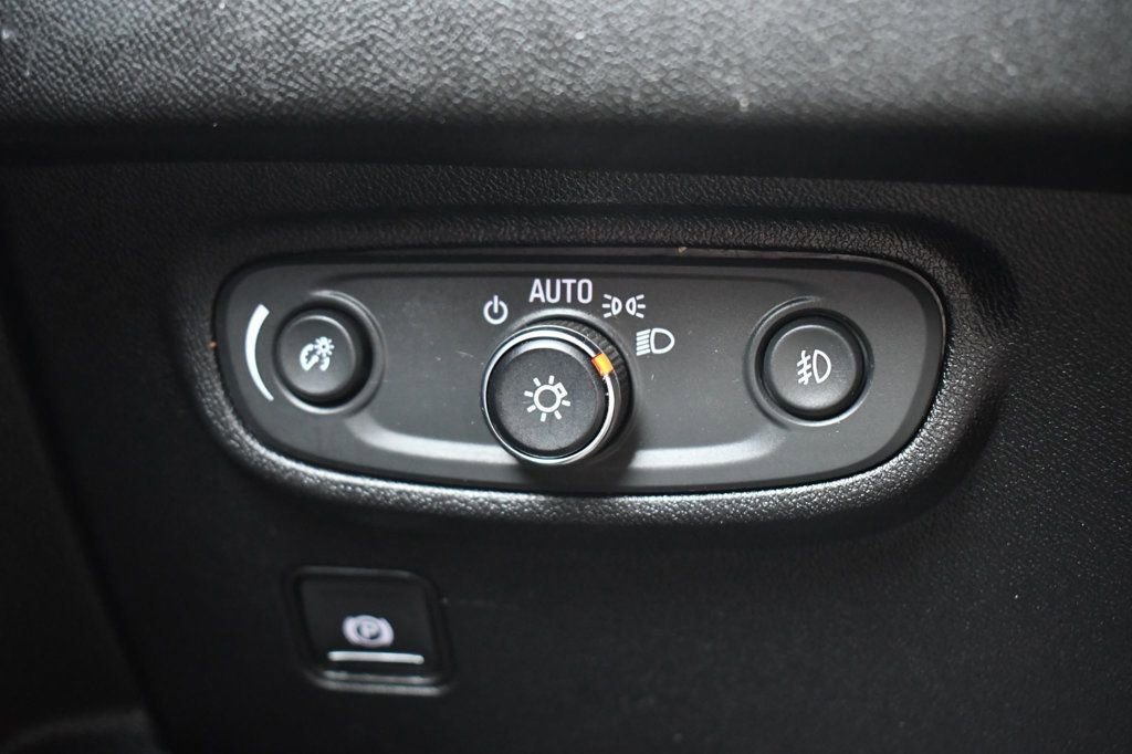 Used 2019 GMC Terrain SLT image 27