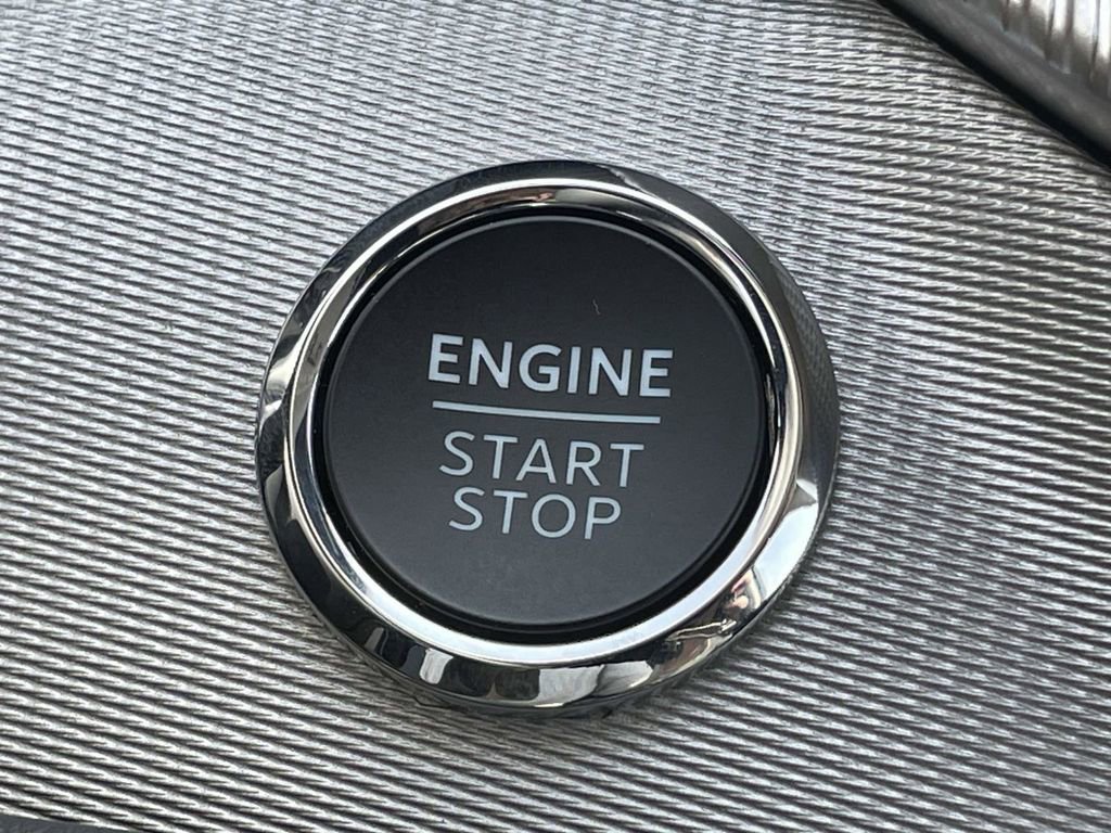 New 2025 Ford Explorer Active image 26