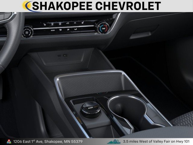 New 2026 Chevrolet Equinox LT w/ Safety and Technology Package AWD/4WD image 23