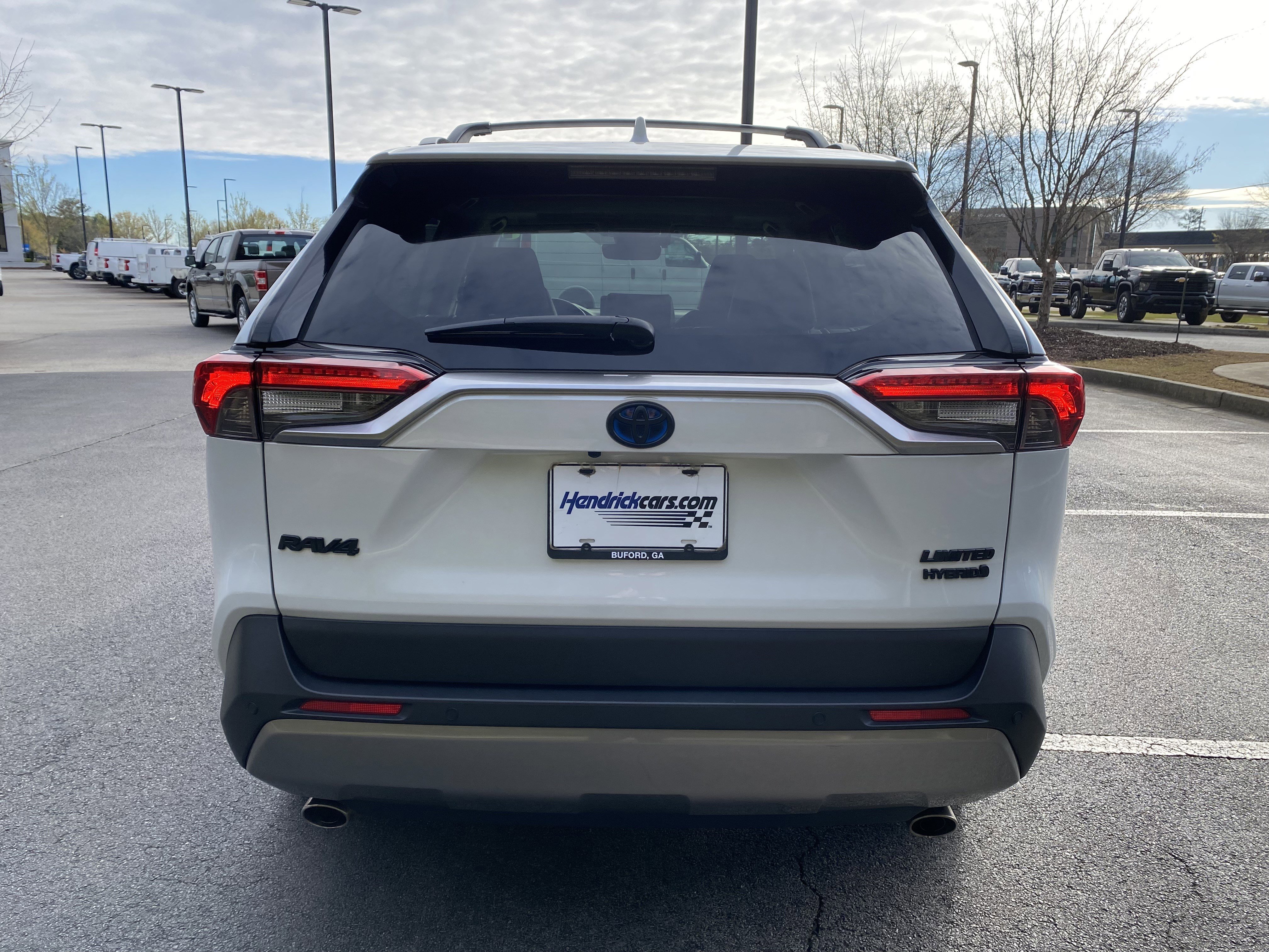 Used 2024 Toyota RAV4 Limited w/ Advanced Technology Package image 8