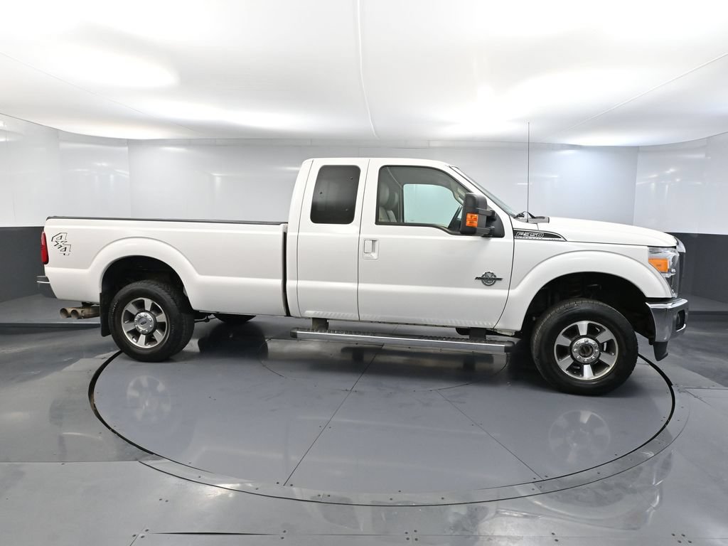 Used 2015 Ford F350 Lariat w/ Camper Package AWD/4WD image 3