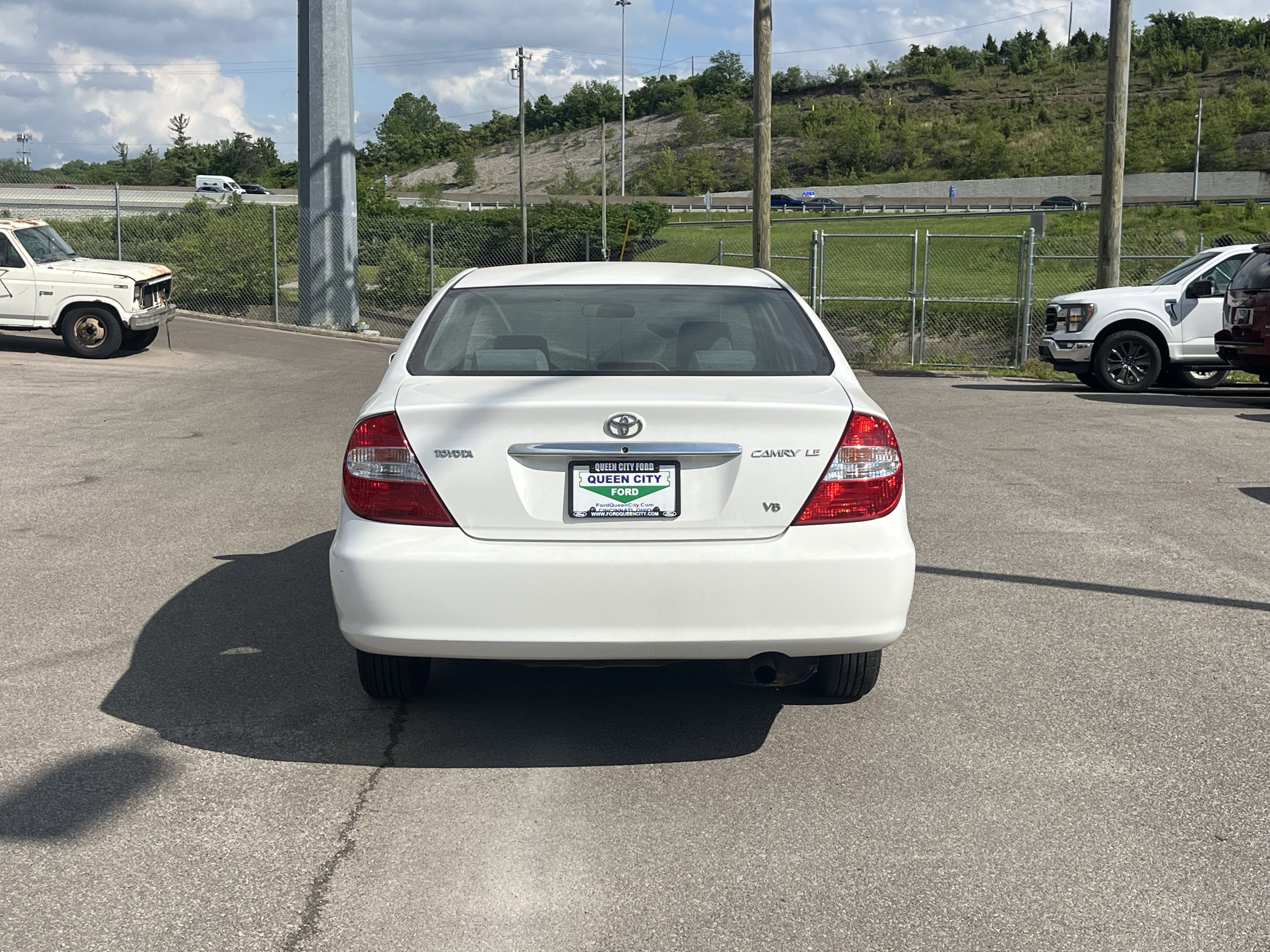 Used 2002 Toyota Camry V6 FWD image 6