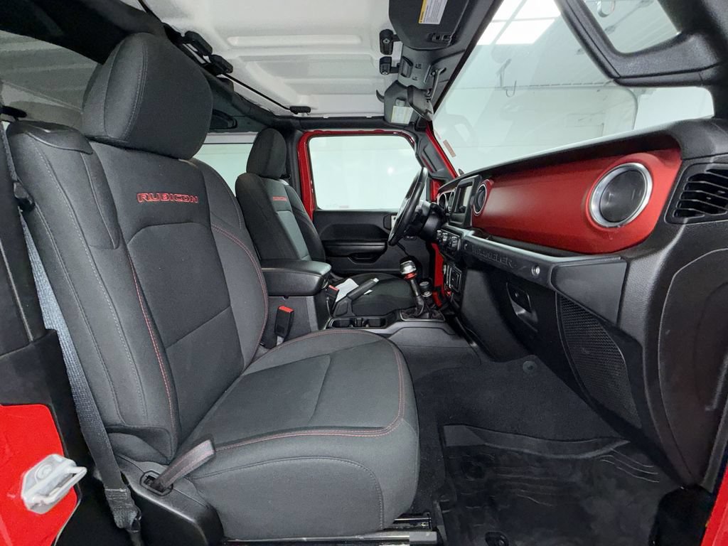 Used 2020 Jeep Wrangler Rubicon w/ Cold Weather Group AWD/4WD image 17