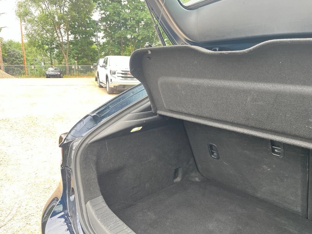 Used 2024 MAZDA MAZDA3 s FWD image 15