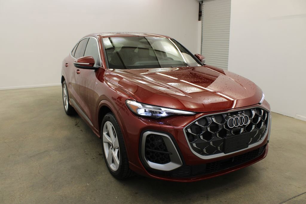New 2025 Audi Q5 Prestige AWD/4WD image 6