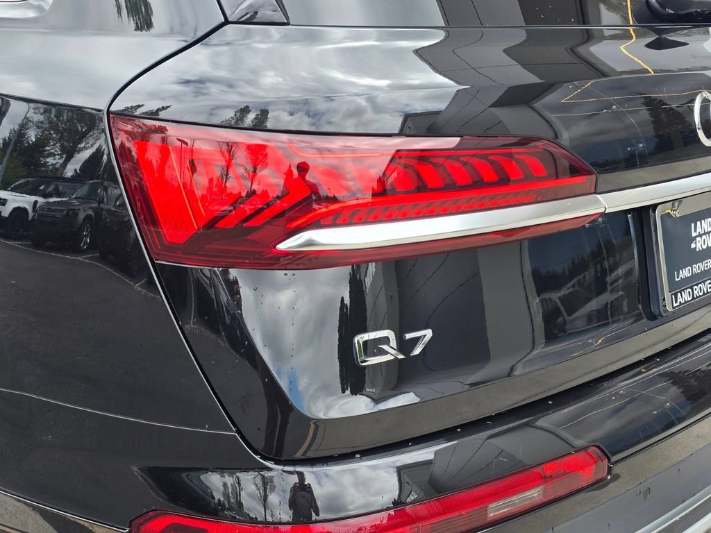 Used 2023 Audi Q7 3.0T Premium Plus AWD/4WD image 39