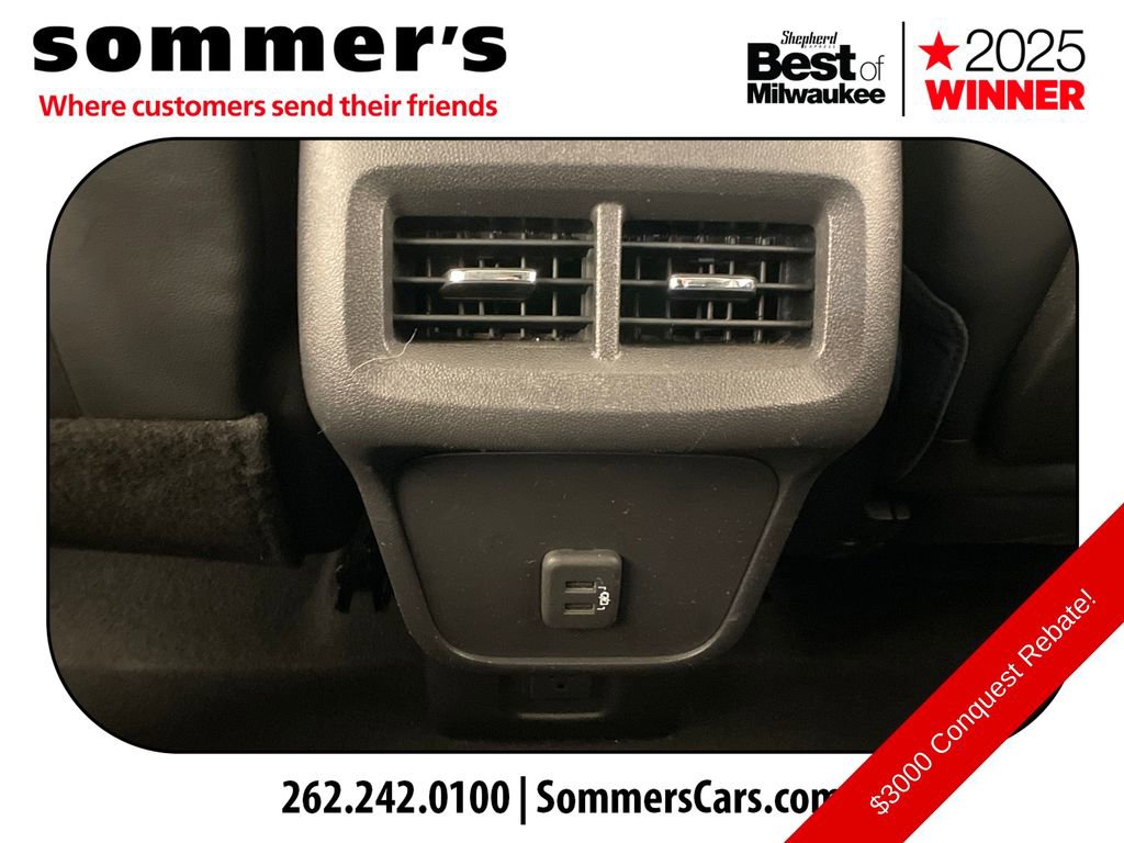 Certified 2022 GMC Terrain SLT w/ Infotainment Package II image 24