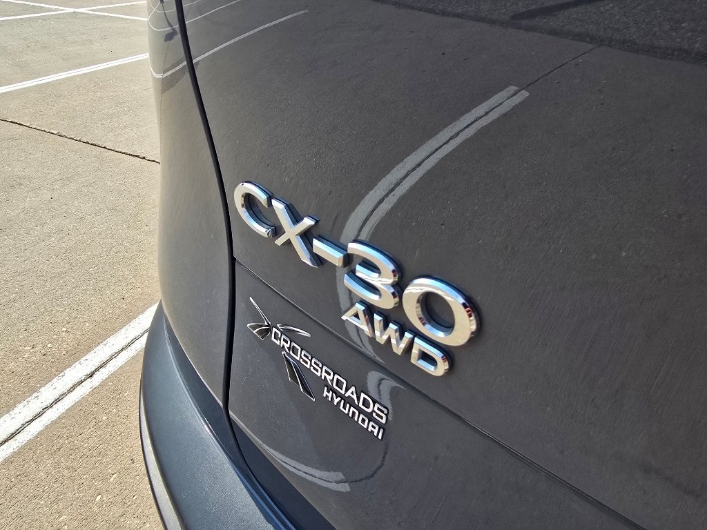Used 2025 MAZDA CX-30 AWD 2.5 S w/ Preferred Package image 11