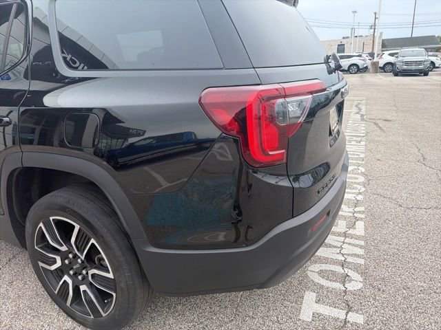Used 2021 GMC Acadia SLE w/ Elevation Edition FWD image 14
