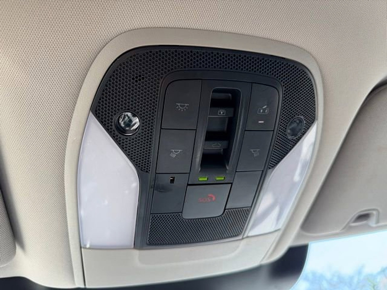 Certified 2025 INFINITI QX60 Luxe image 18