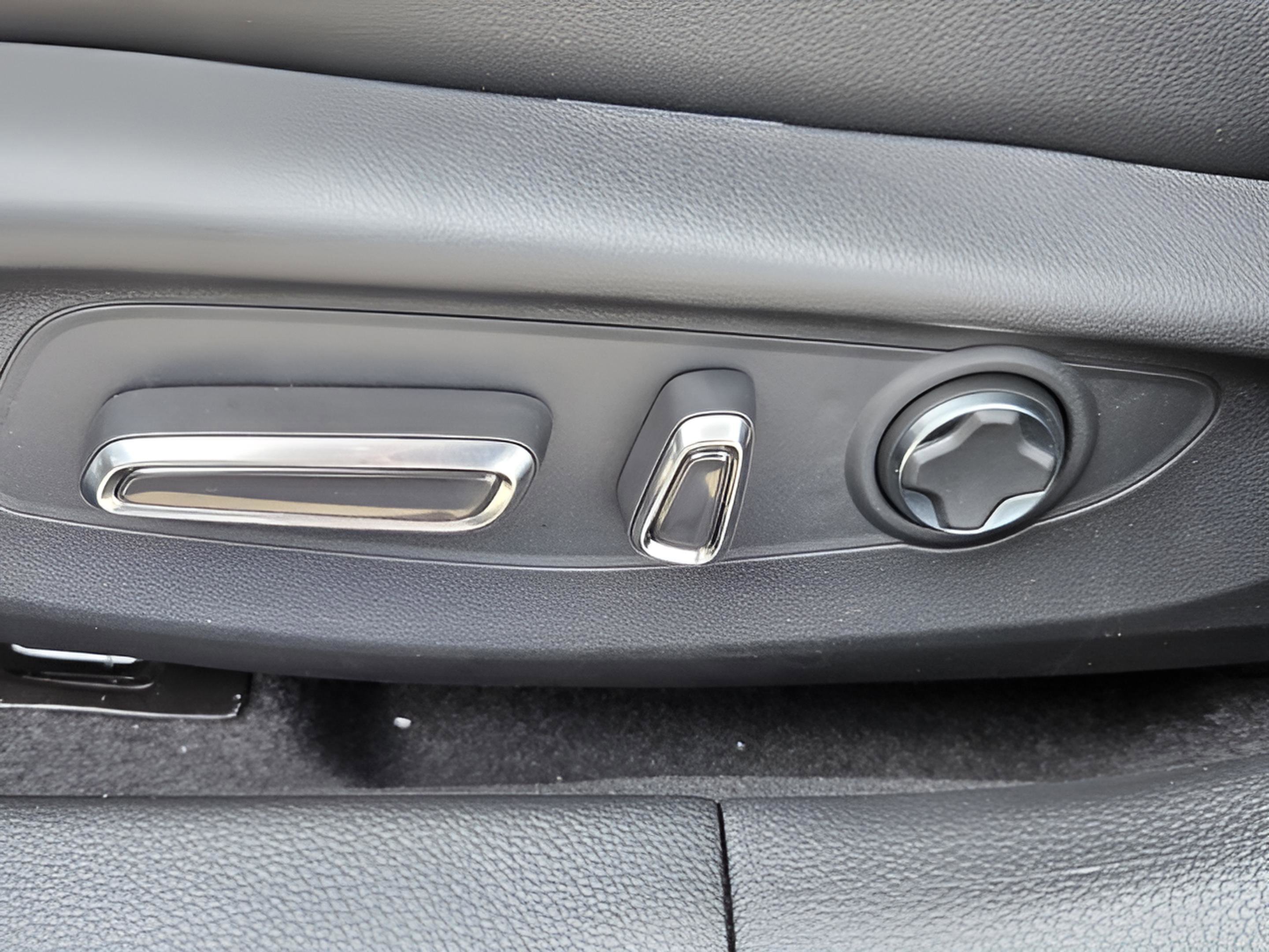 New 2025 Acura Integra A-Spec image 10