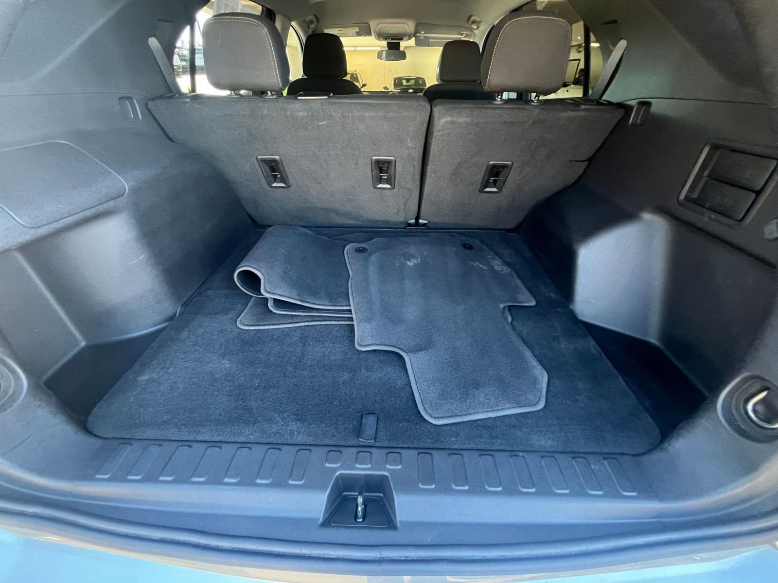 Used 2024 Chevrolet Equinox LT image 31