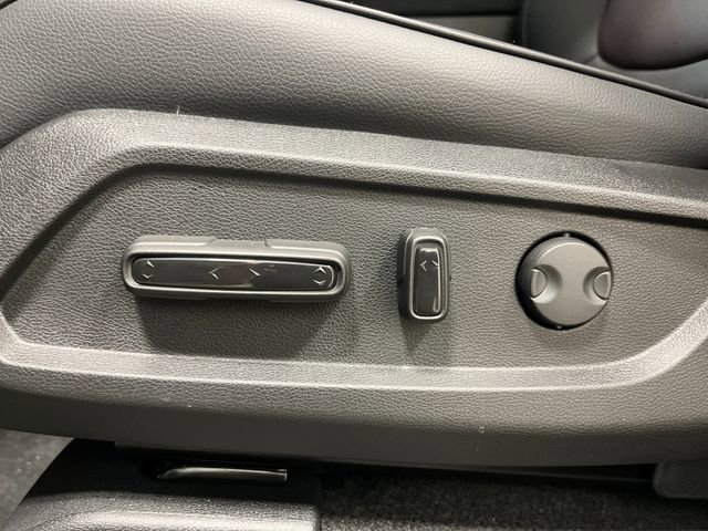 New 2026 Honda Pilot Black Edition image 11