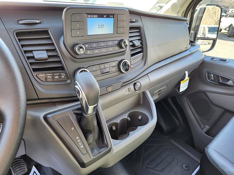 New 2024 Ford Transit 250 148 Medium Roof w/ Load Area Protection Package image 20