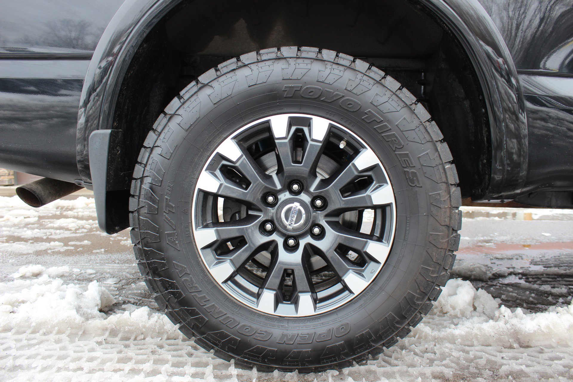 Used 2019 Nissan Titan PRO-4X w/ Pro-4x Utility Package image 44